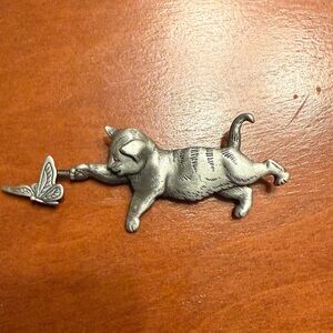 Vintage JJ Jonette Cat Chasing Butterfly Brooch